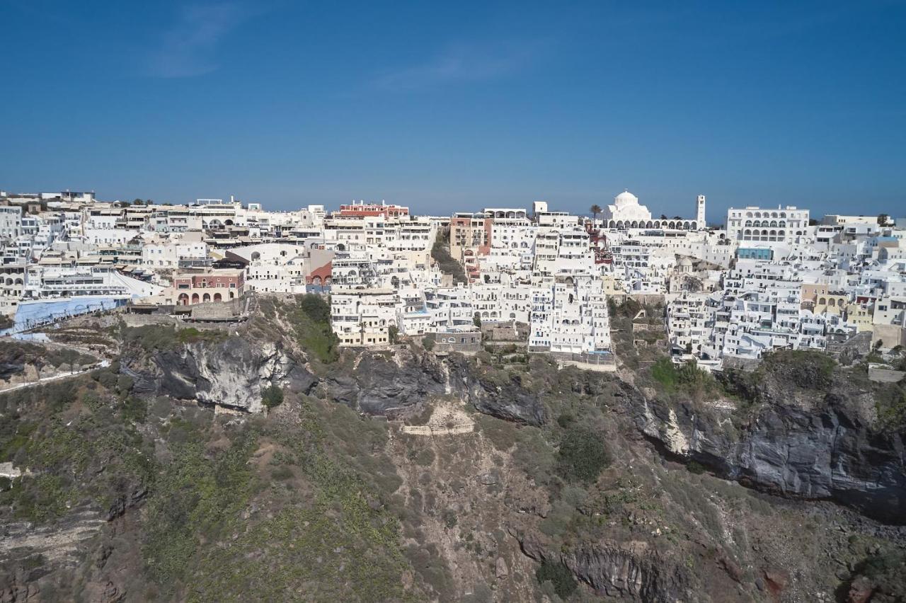 Amphitheater Cave Houses Fira  Exterior foto